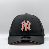 New Era Youth 9Forty New York Yankees Black Bronze Pink
