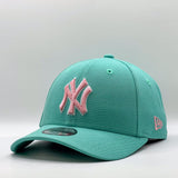New Era Youth 9Forty MLB New York Yankees Mint Rose