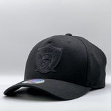 Mitchell & Ness NFL Flexfit 110 Black On Black Las Vegas Raiders