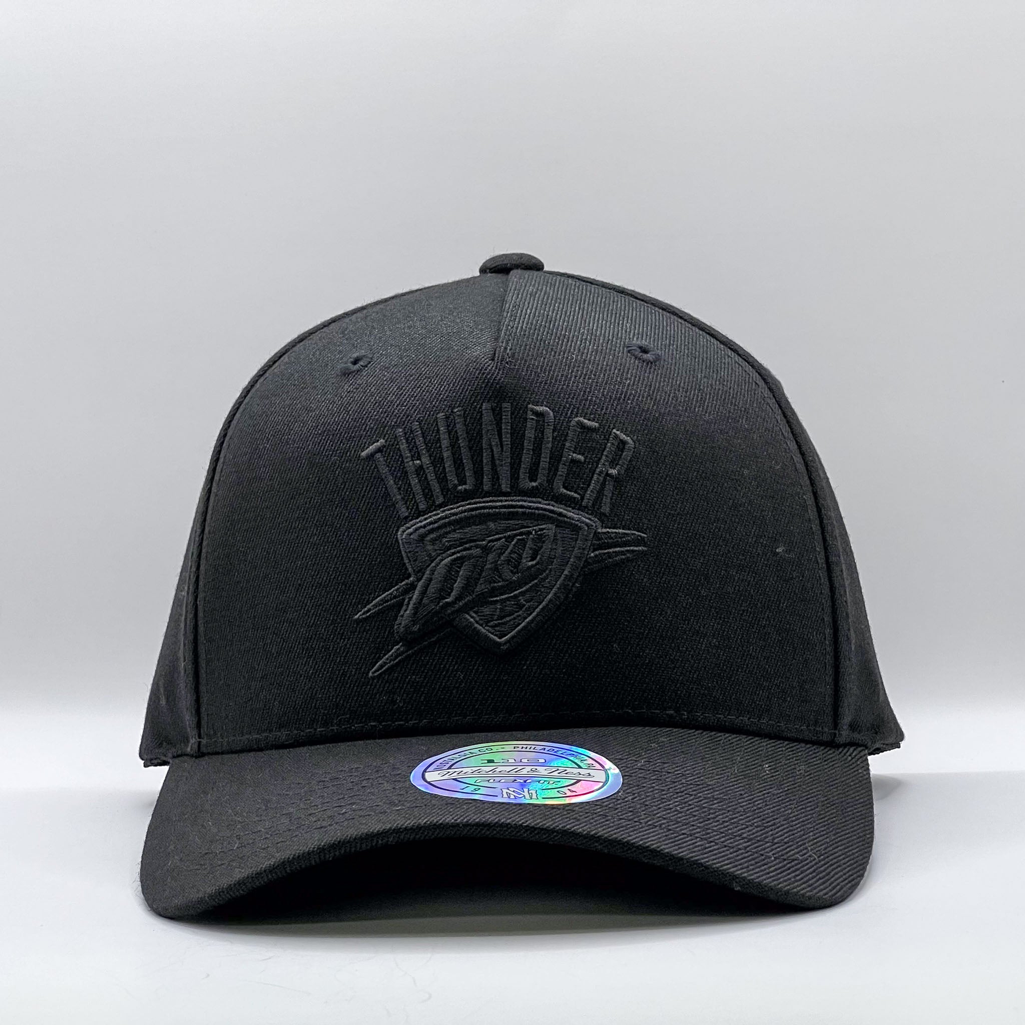 Mitchell & Ness NBA Flexfit 110 Black on Black Oklahoma City Thunder