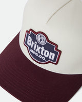 Brixton Genuine QLTY MP Trucker Snapback Off White/Port