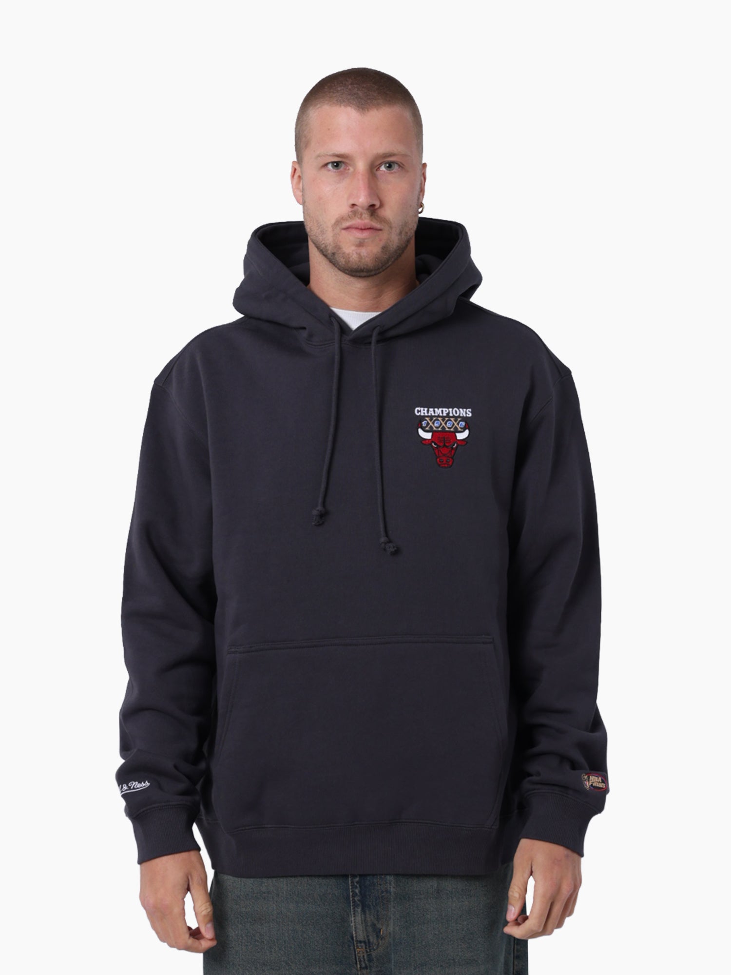 Mitchell & Ness NBA 30 Year Hoodie Chicago Bulls Washed Black