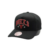 Mitchell & Ness NBA Black Letter Pro Pinch Chicago Bulls
