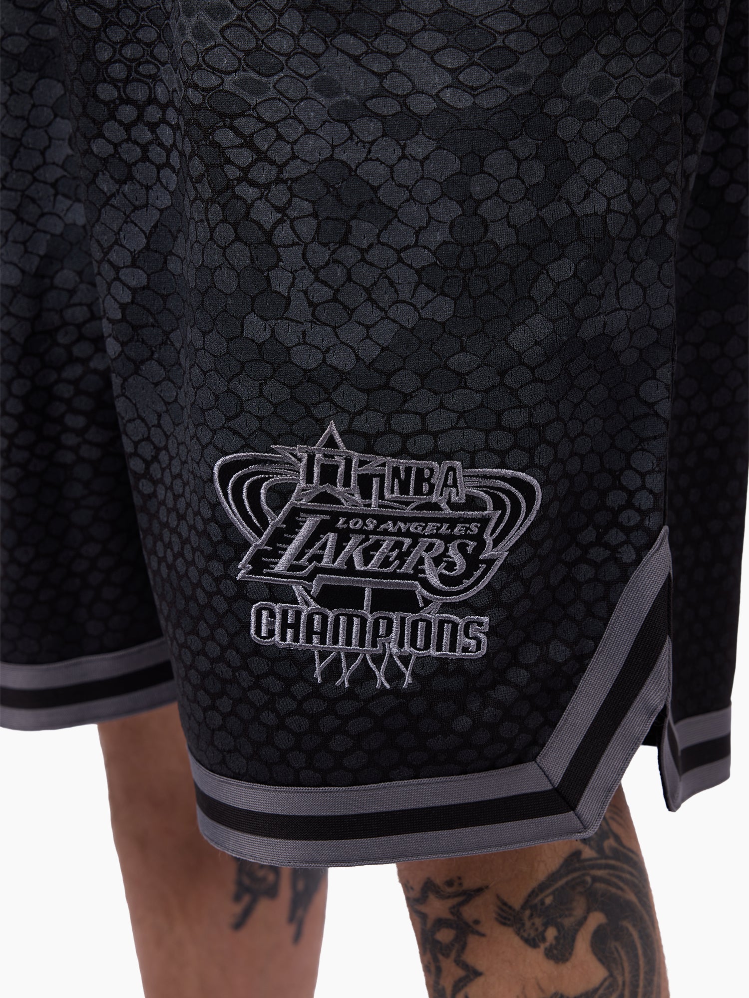 Mitchell & Ness NBA Champions Shorts Los Angeles Lakers Black