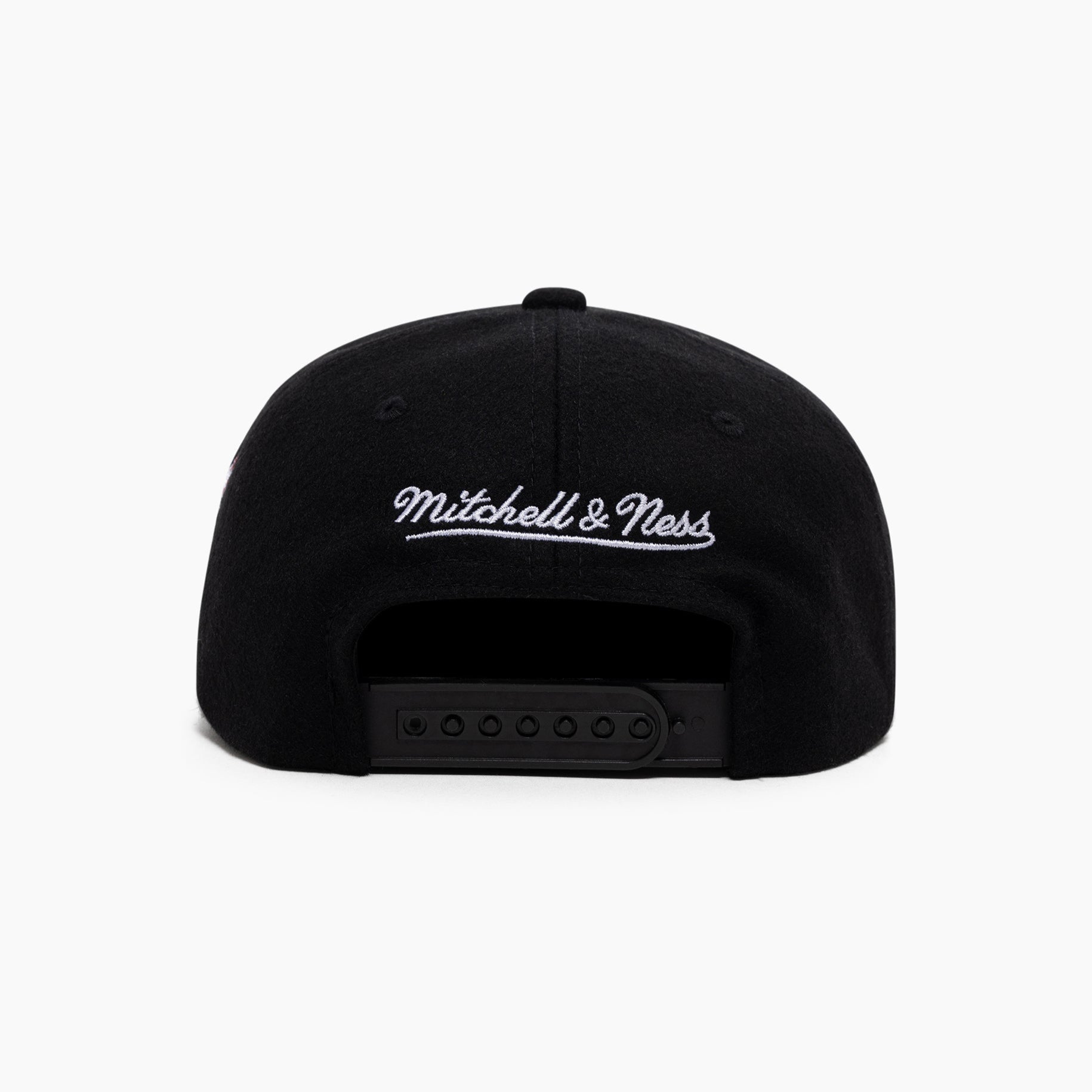 Mitchell & Ness NBA Deadstock Classic 7 Chicago Bulls