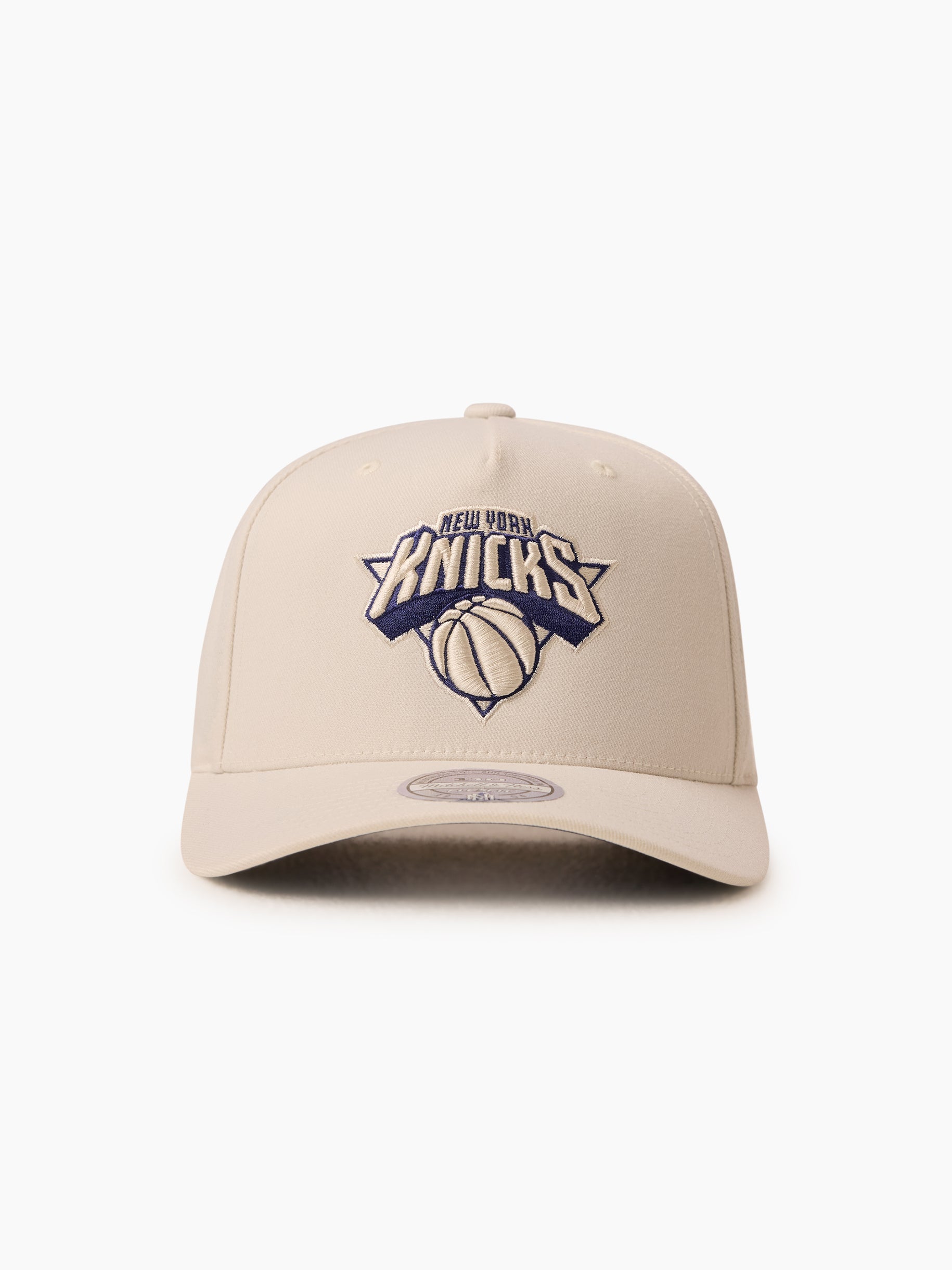 Mitchell & Ness NBA Flexfit 110 Cream/Navy New York Knicks