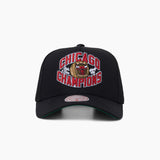 Mitchell & Ness NBA Forever Champs Pro Pinch Chicago Bulls
