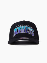 Mitchell & Ness NBA Gradient Arch 110 Charlotte Hornets Black