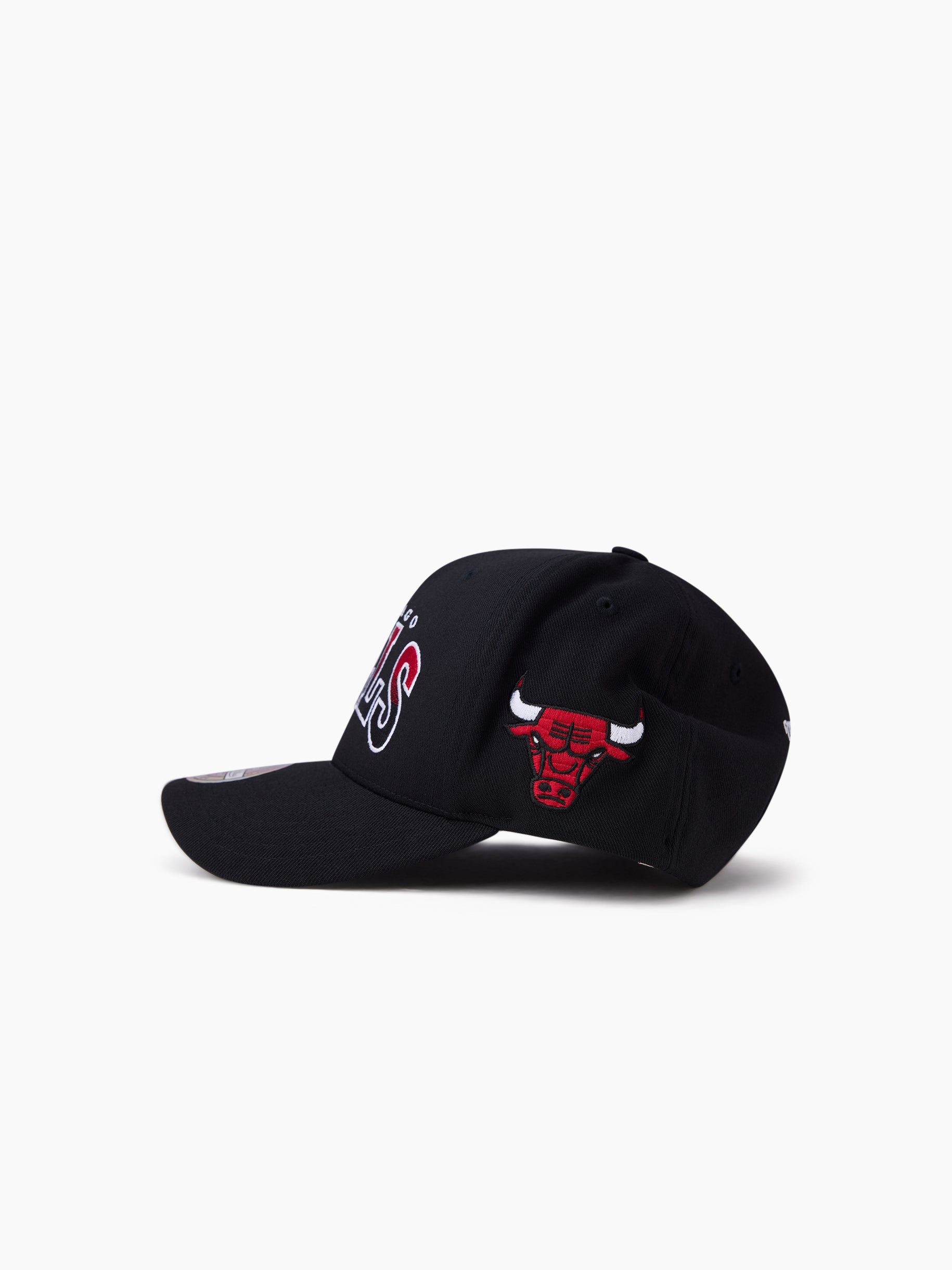Mitchell & Ness NBA Gradient Arch 110 Chicago Bulls Black