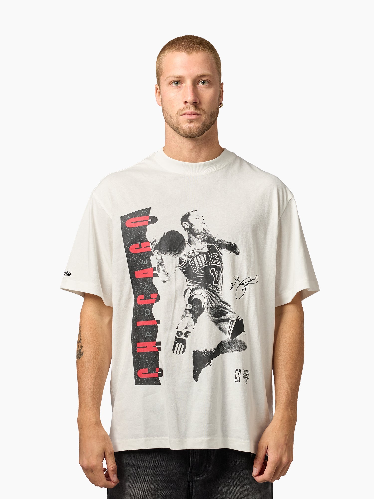 Mitchell & Ness NBA Lay Up Tee Chicago Bulls Rose Vintage White