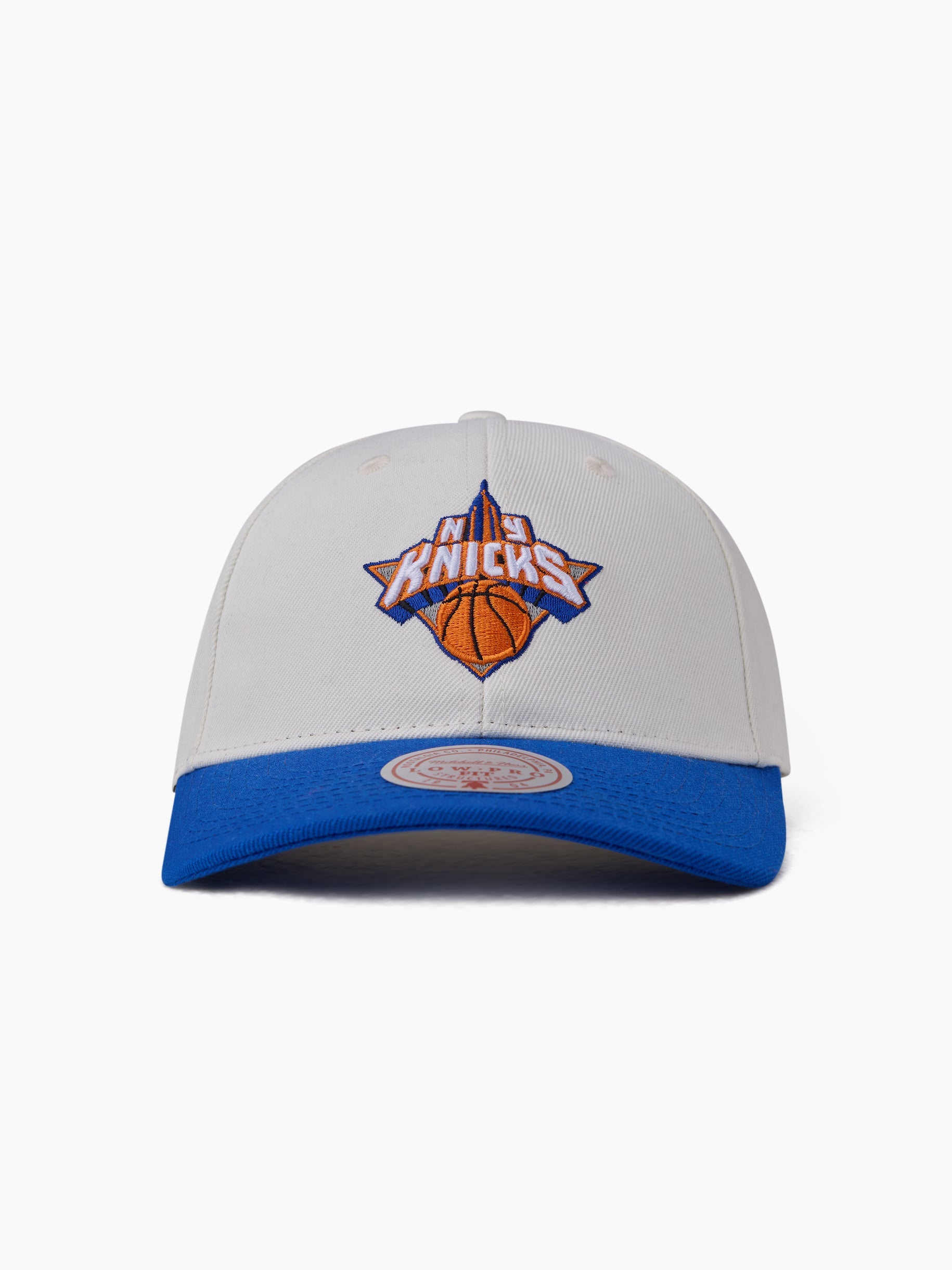 Mitchell & Ness NBA Low Pro 70th Anniversary New York Knicks Vintage White