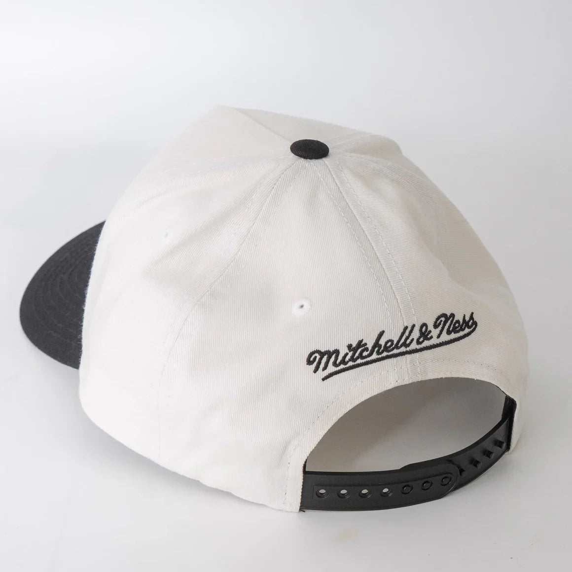 Mitchell & Ness NBA Pro Pinch 2Tone Chrome Team San Antonio Spurs