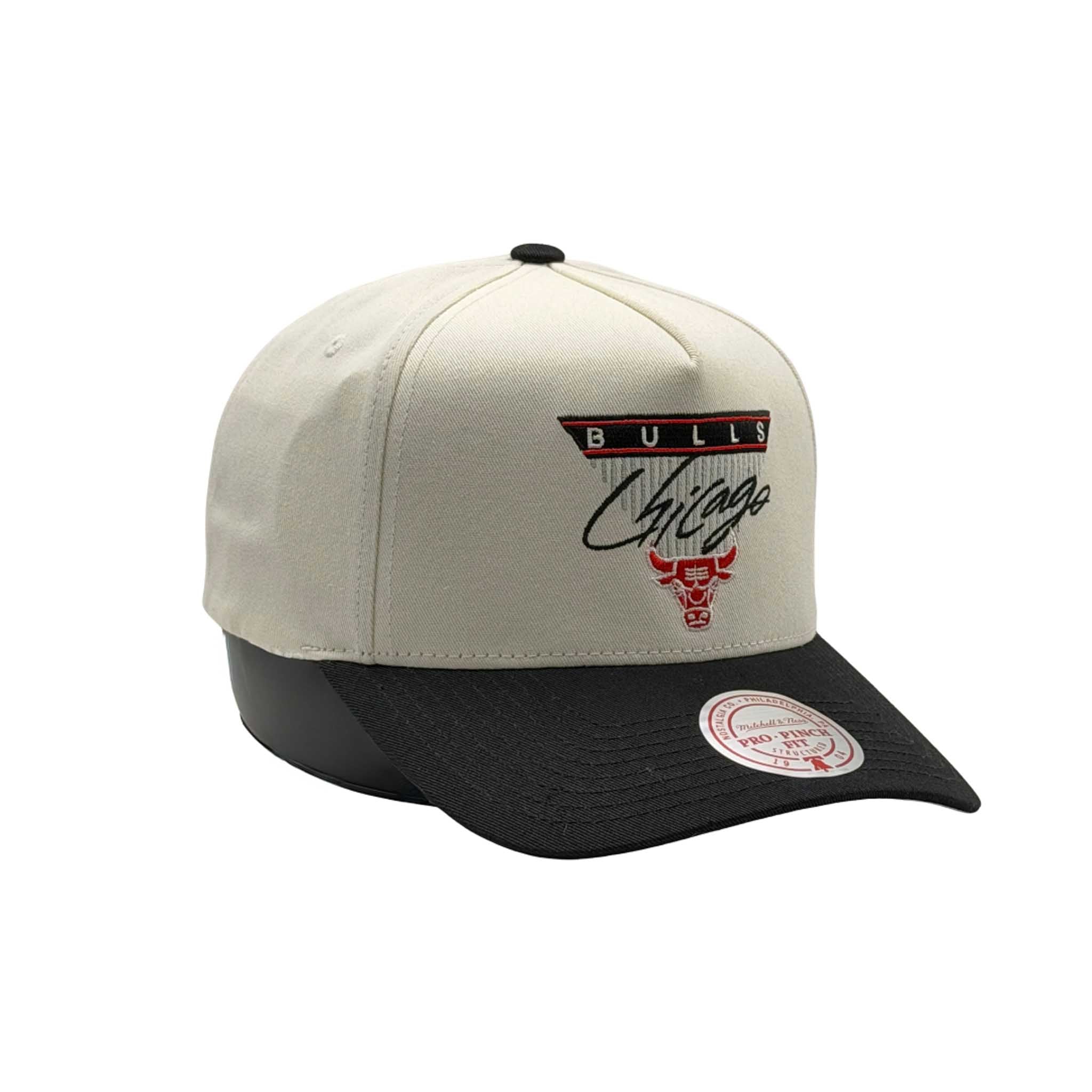 Mitchell & Ness NBA Pro Pinch Script 2Tone Chicago Bulls White/Black