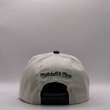 Mitchell & Ness NBA Pro Pinch Tilted Draft Chicago Bulls Chrome White