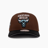 Mitchell & Ness NBA Refined Classic Chicago Bulls Brown Black