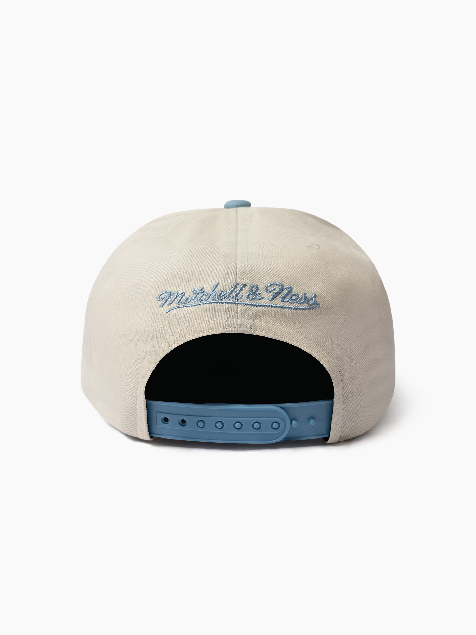 Mitchell & Ness NCAA Pro Pinch UNC Tar Heels Cream/Sky
