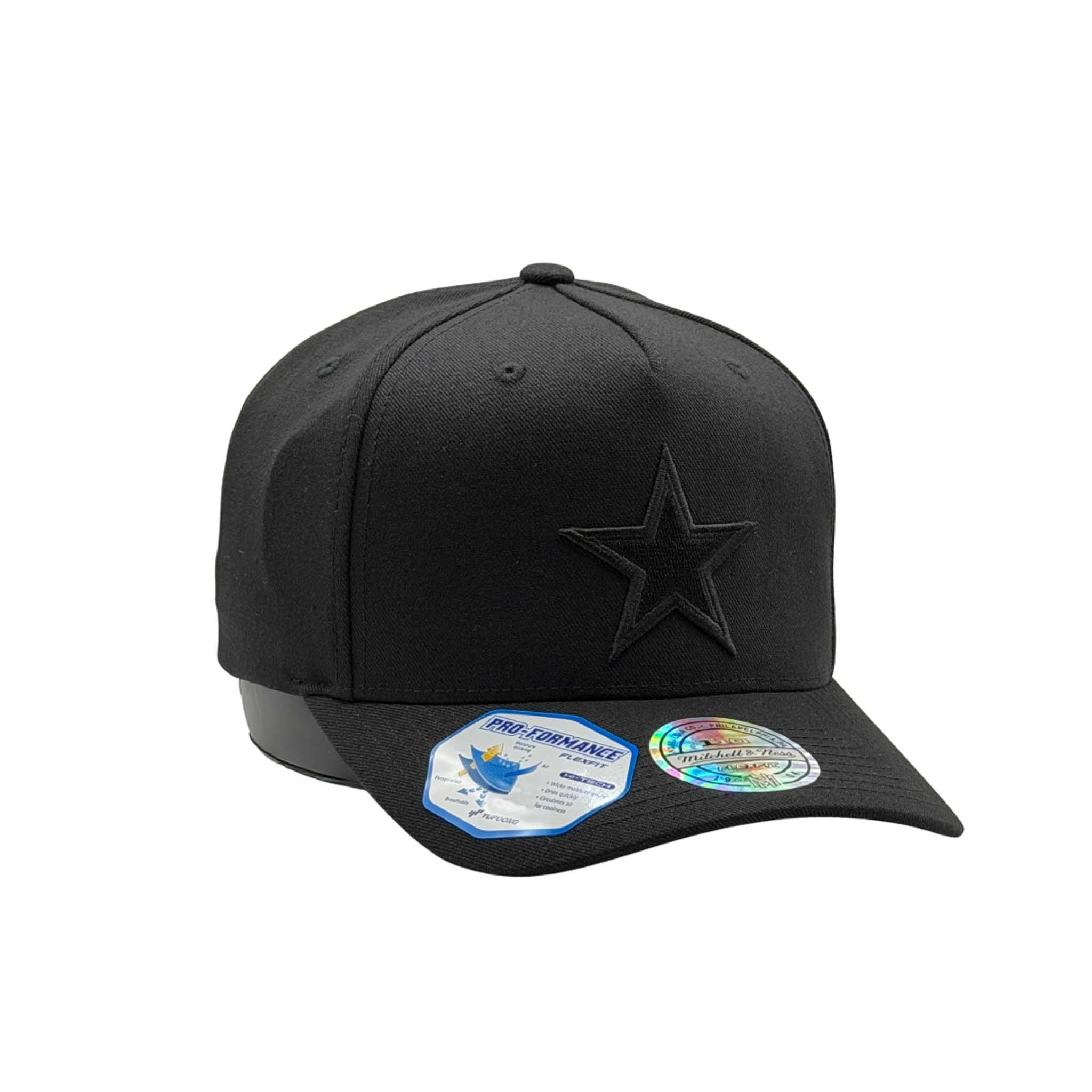 Mitchell & Ness NFL Flexfit 110 Black On Black Dallas Cowboys