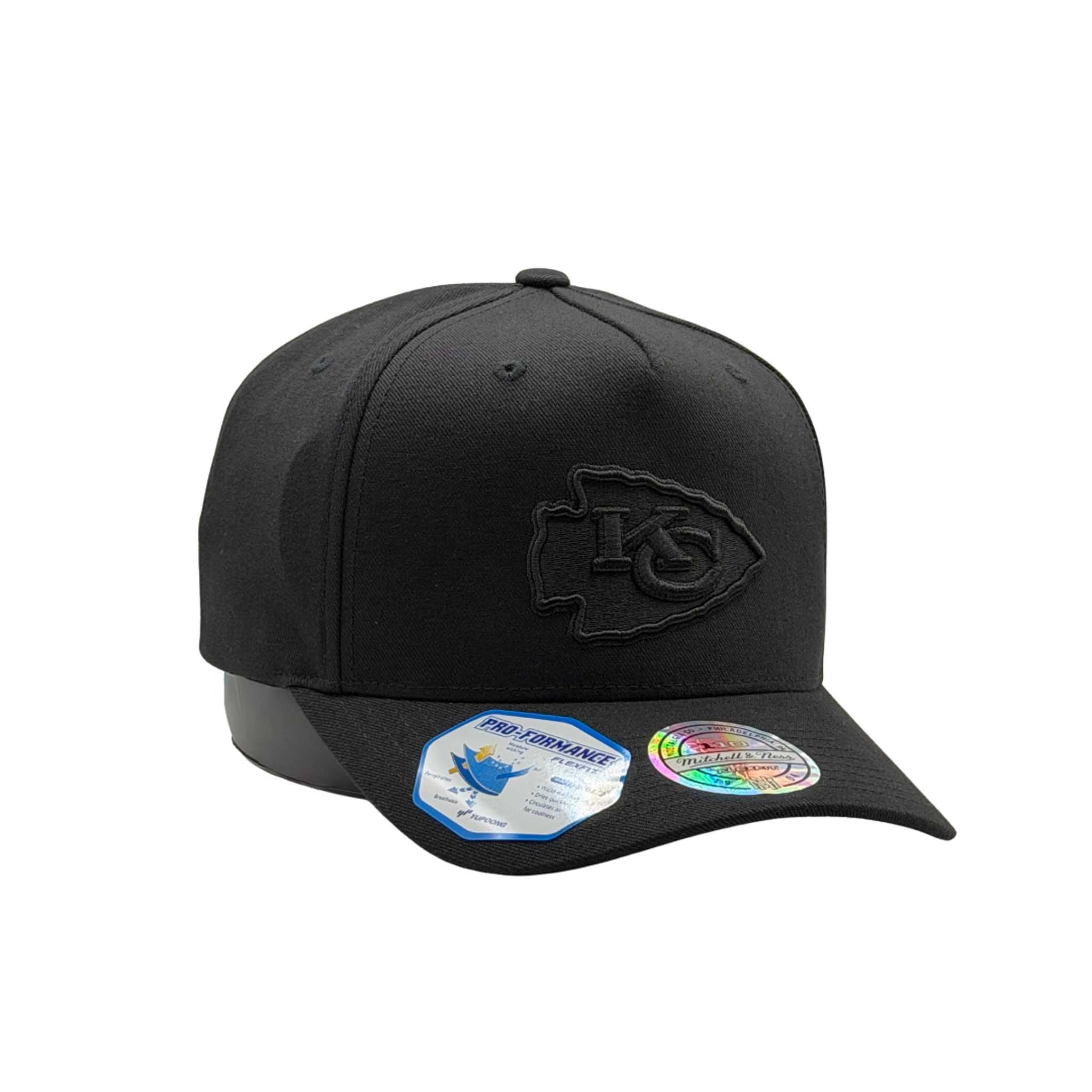 Mitchell & Ness NFL Flexfit 110 Black On Black Kansas City Chiefs