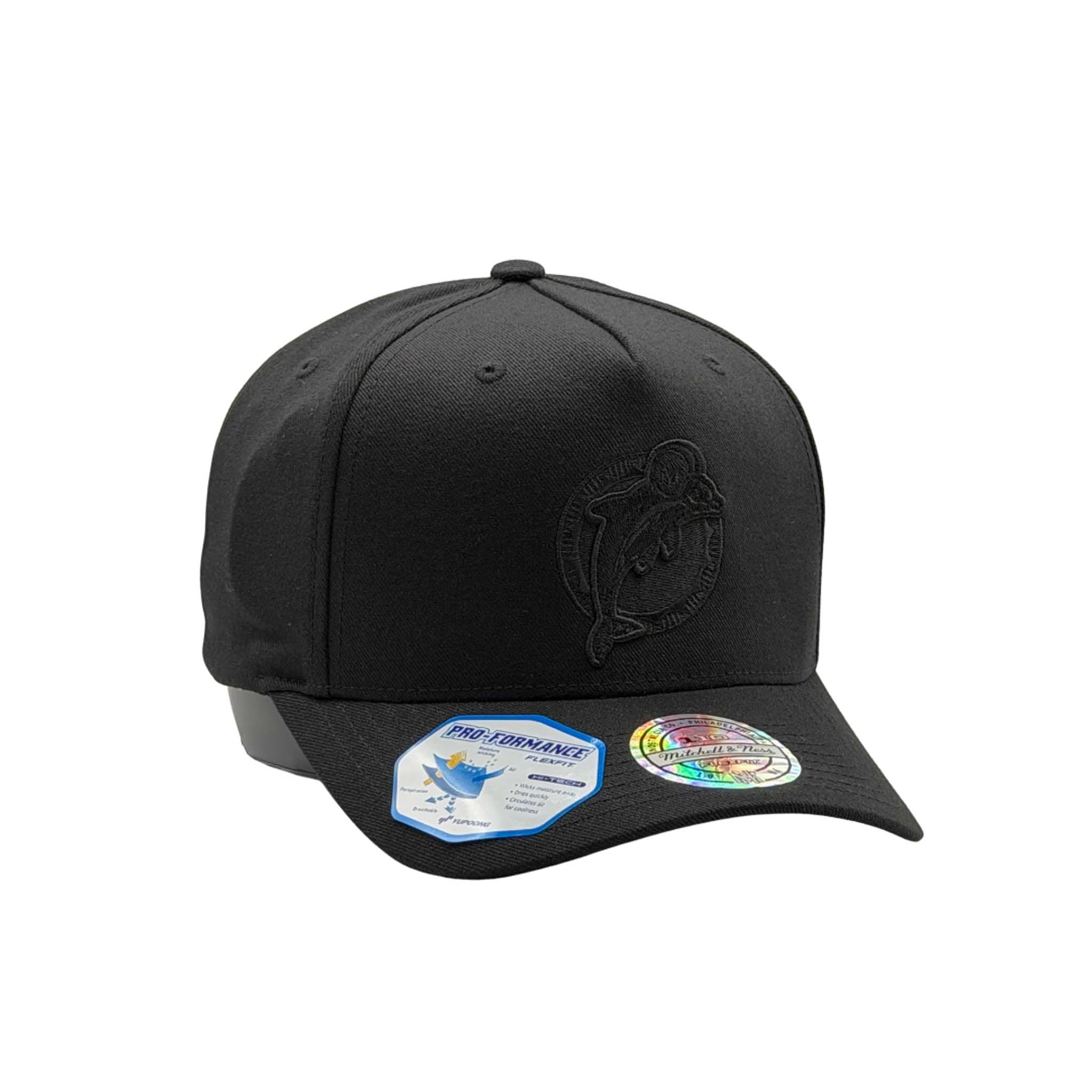 Mitchell & Ness NFL Flexfit 110 Black On Black Miami Dolphins