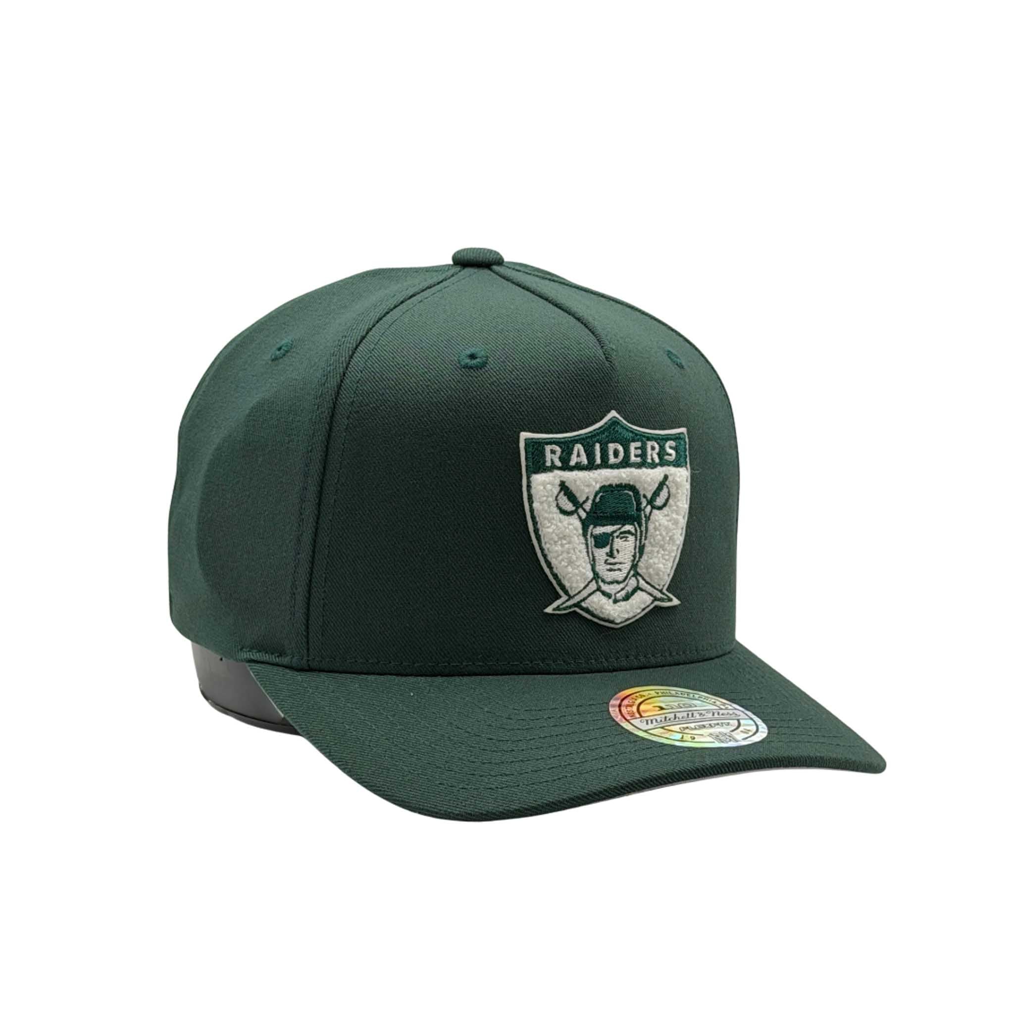 Mitchell & Ness NFL Flexfit 110 Winter Colour Las Vegas Raiders Pine Needle Green