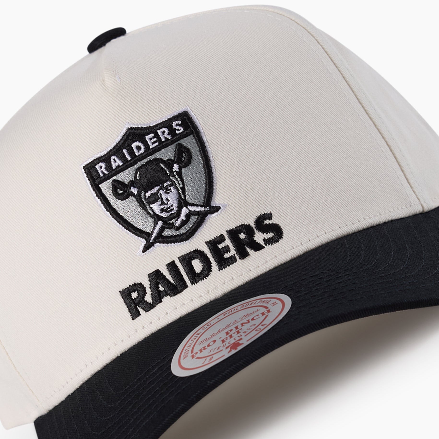 Mitchell & Ness NFL Pro Pinch 2Tone Chrome Team Las Vegas Raiders