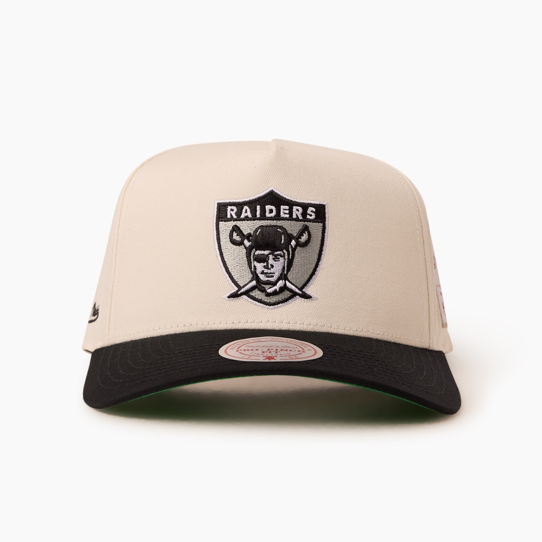 Mitchell & Ness NFL Pro Pinch Blockade Las Vegas Raiders Chrome White/Black