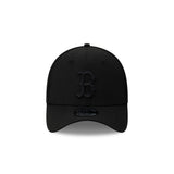 New Era 39Thirty MLB Black on Black Boston Red Sox