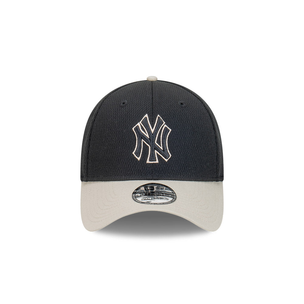 New Era 39Thirty MLB Dashmark Black 2-Tone New York Yankees Stone
