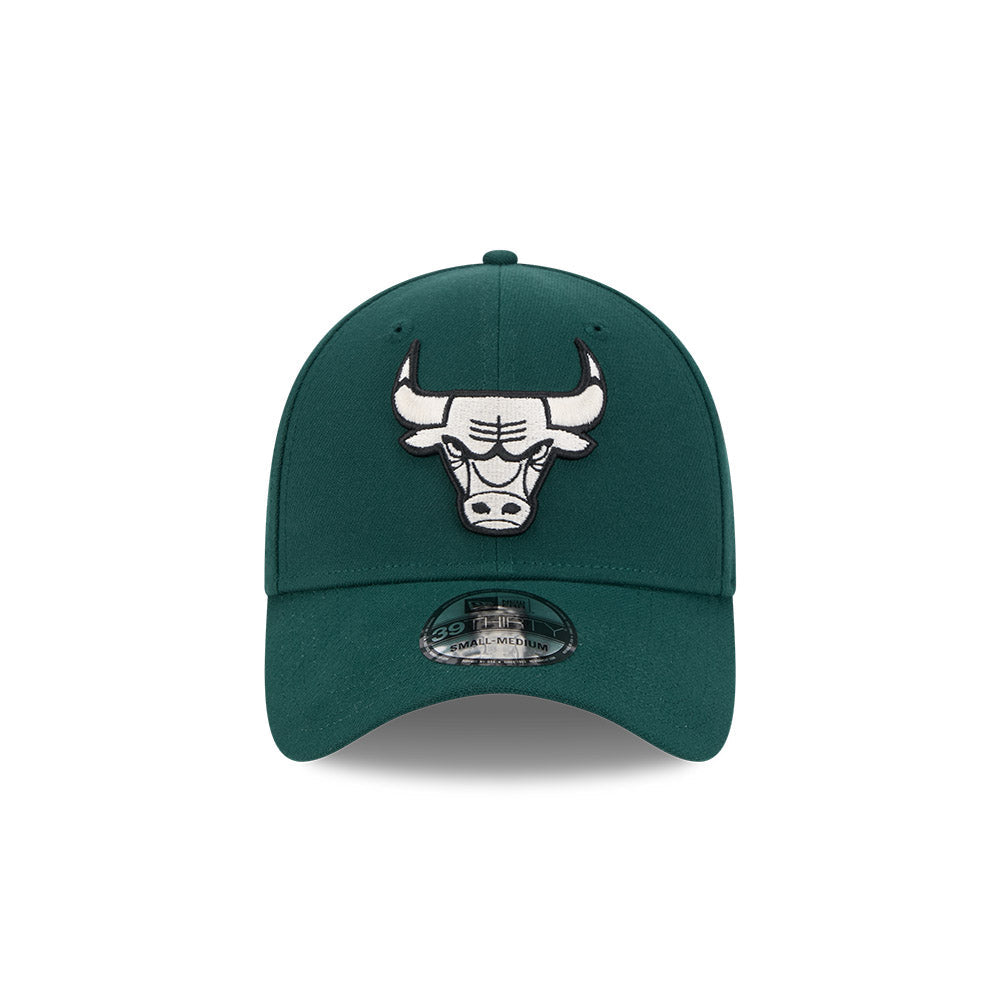 New Era 39Thirty NBA Dark Green Ivory Chicago Bulls