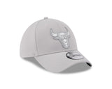 New Era 39Thirty NBA Grey Metallic Chicago Bulls