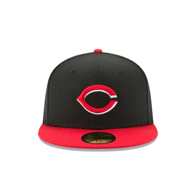 Black and red fitted baseball cap with embroidered C logo on front panel