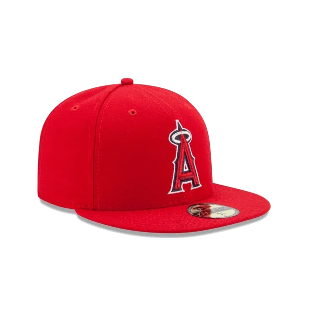 Red fitted baseball cap with embroidered A logo and flat brim, sports hat style
