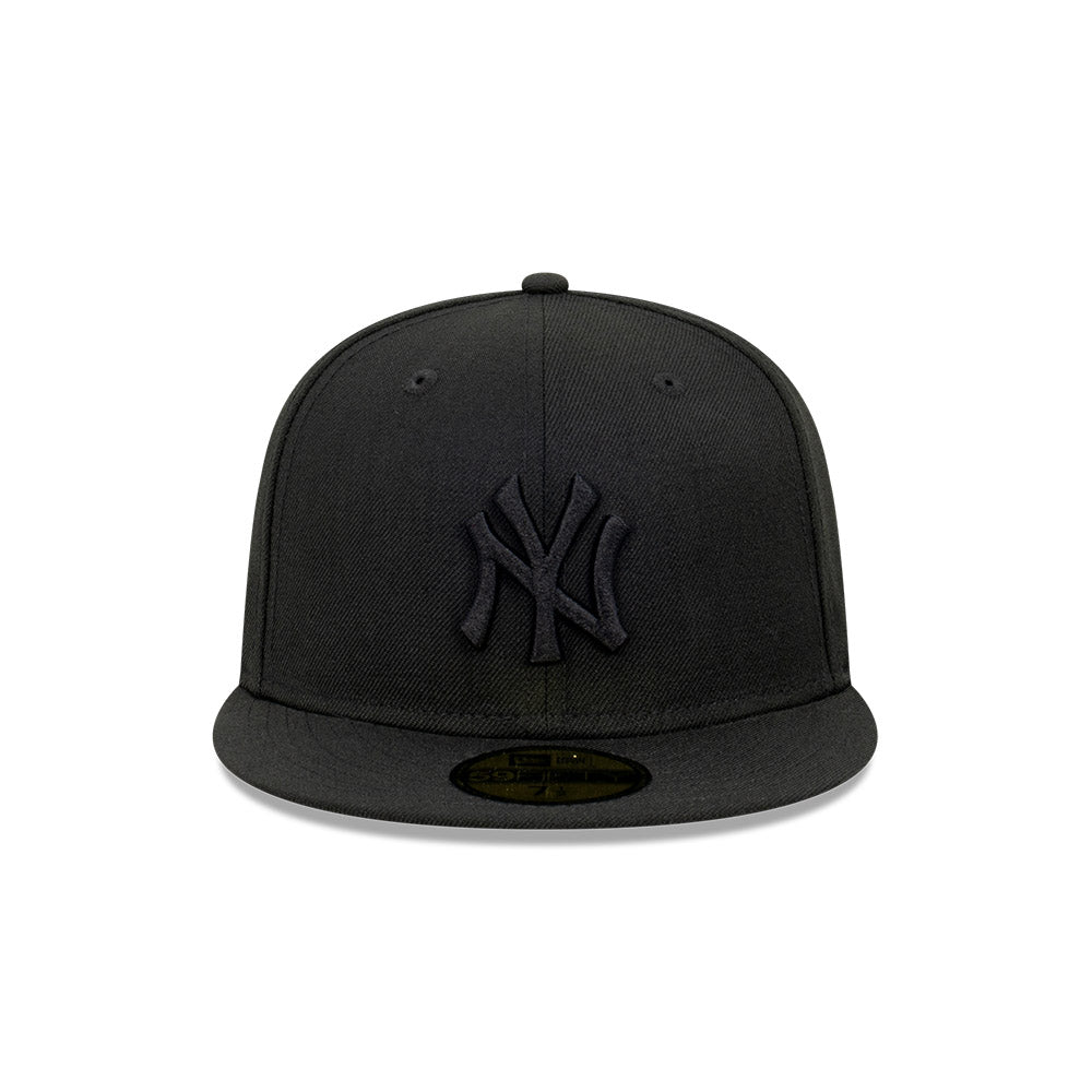 New Era 59Fifty MLB Authentic Collection New York Yankees Black on Black