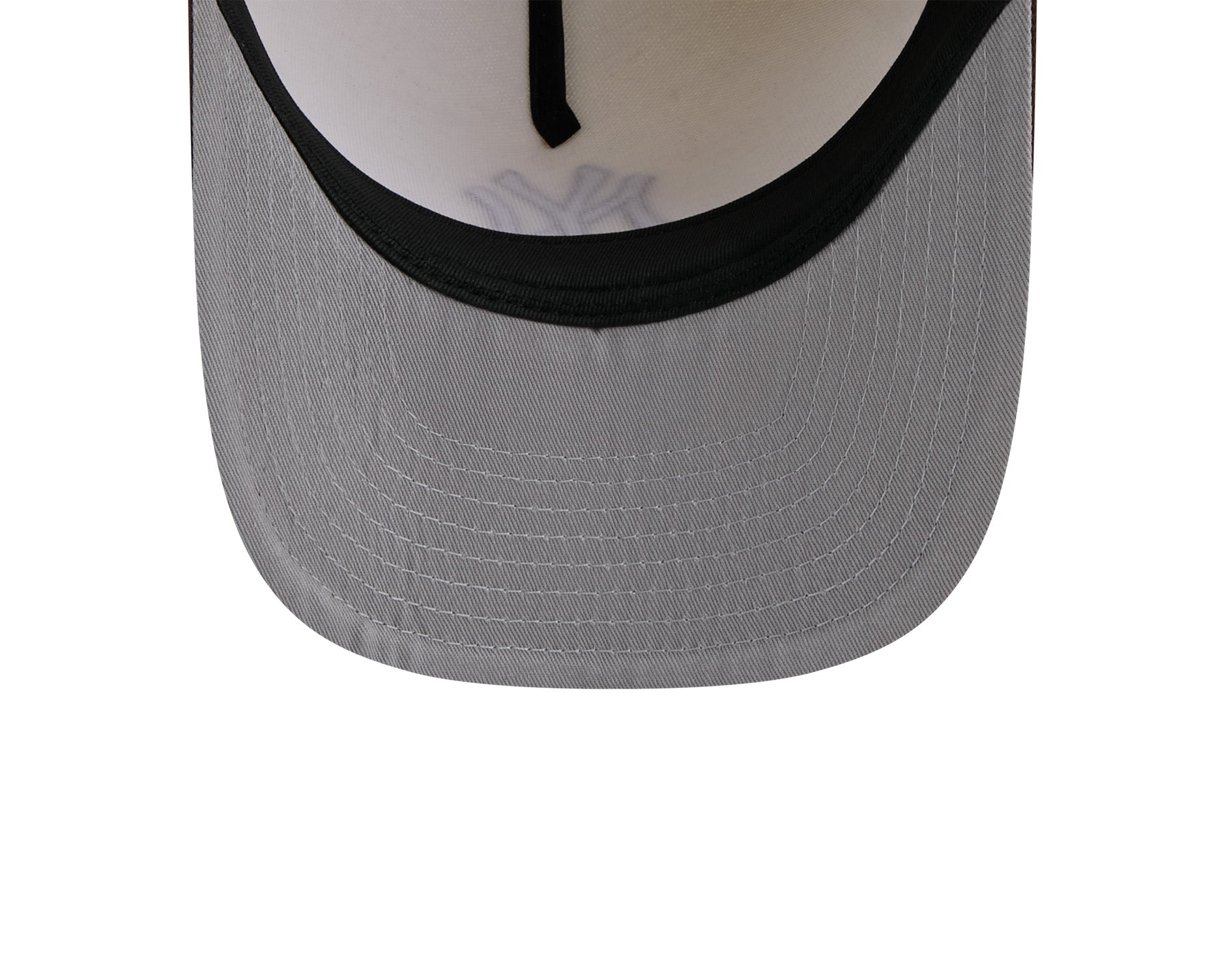 New Era 9Fifty A-Frame Chocolate Egg MLB New York Yankees Chrome White/Chocolate