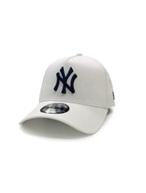 New Era 9Forty A-Frame MLB Best Of Archive New York Yankees White/OTC