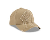 New Era 9Forty A-Frame MLB Oversized Distressed New York Yankees Khaki