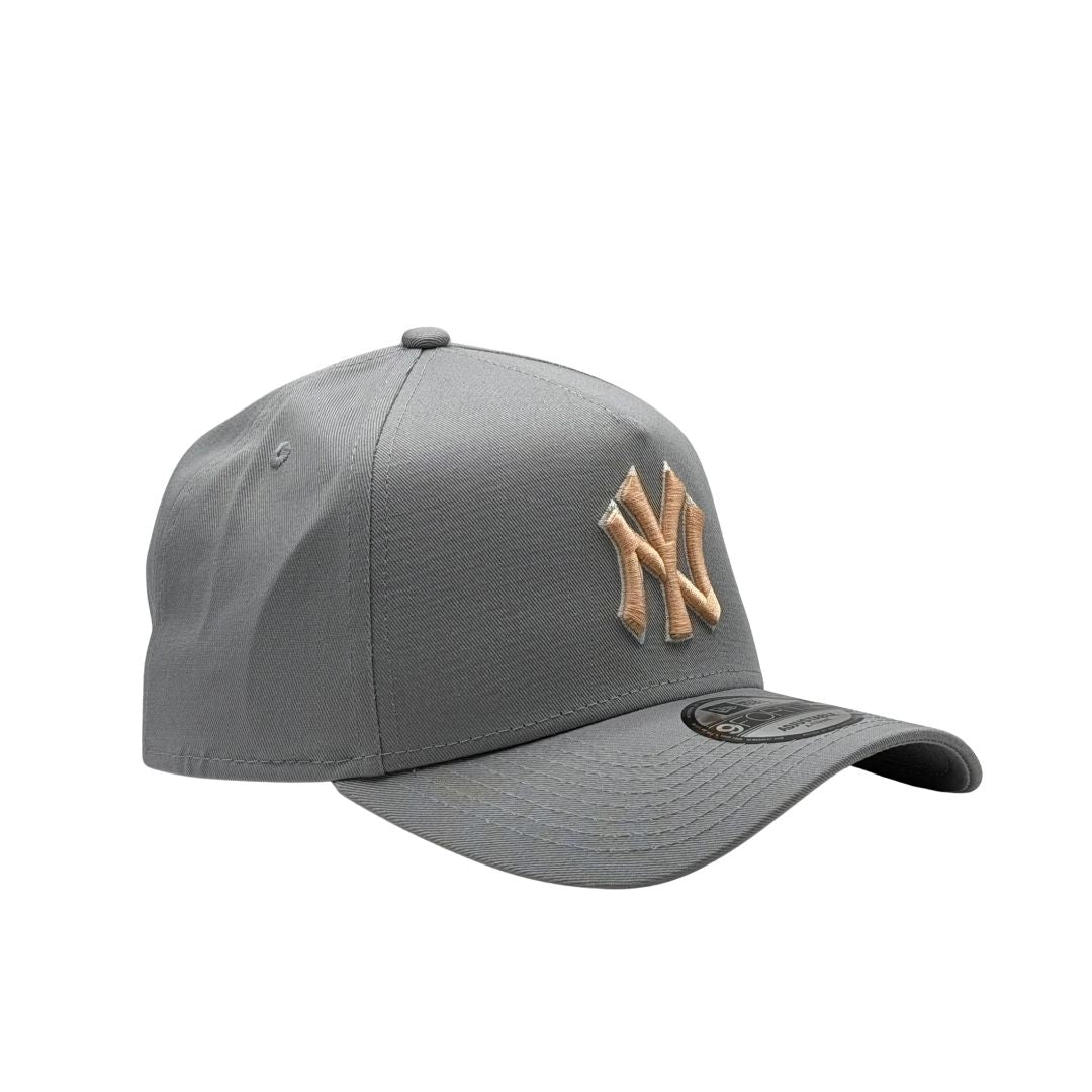 New Era 9Forty A-Frame MLB New York Yankees Grey/Peach