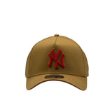 New Era 9Forty A-Frame MLB New York Yankees Wheat/Scarlet