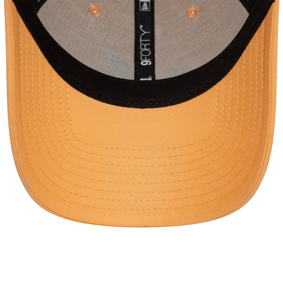 New Era 9Forty F1 Seasonal Renault Peach