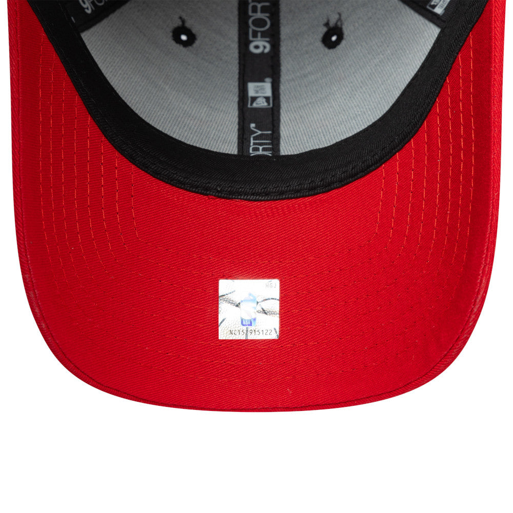 New Era 9Forty Snapback NBA 2Tone Champs Side Patch Chicago Bulls Black Red