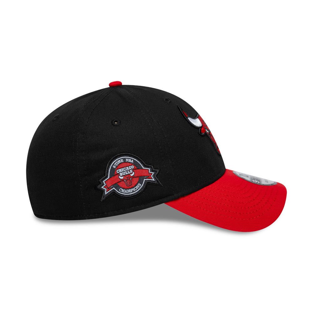 New Era 9Forty Snapback NBA 2Tone Champs Side Patch Chicago Bulls Black Red
