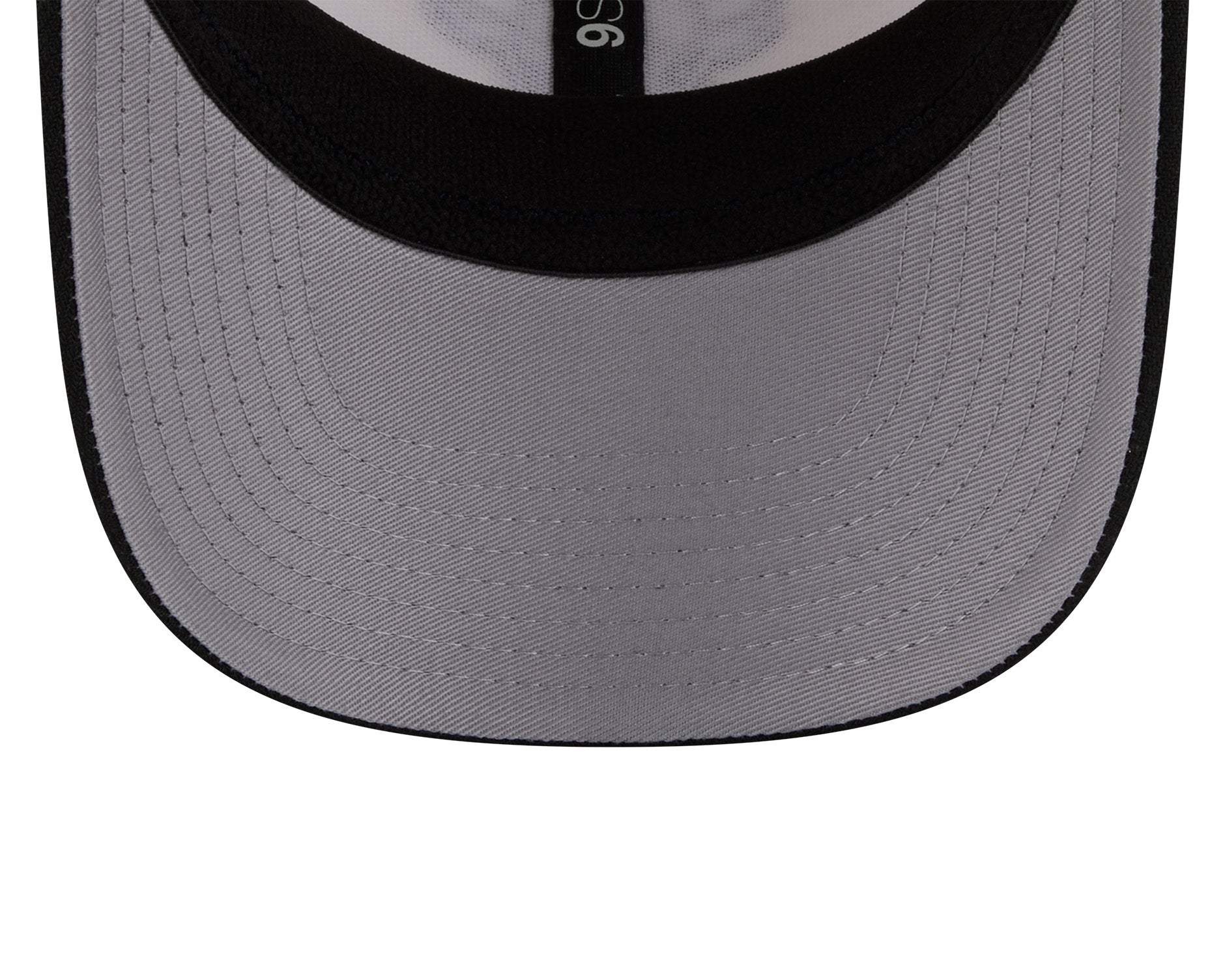 New Era 9Seventy NBA 2Tone Chicago Bulls Chrome White/Black