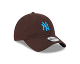 New Era 9Twenty MLB Burnt Wood Chainstitch New York Yankees