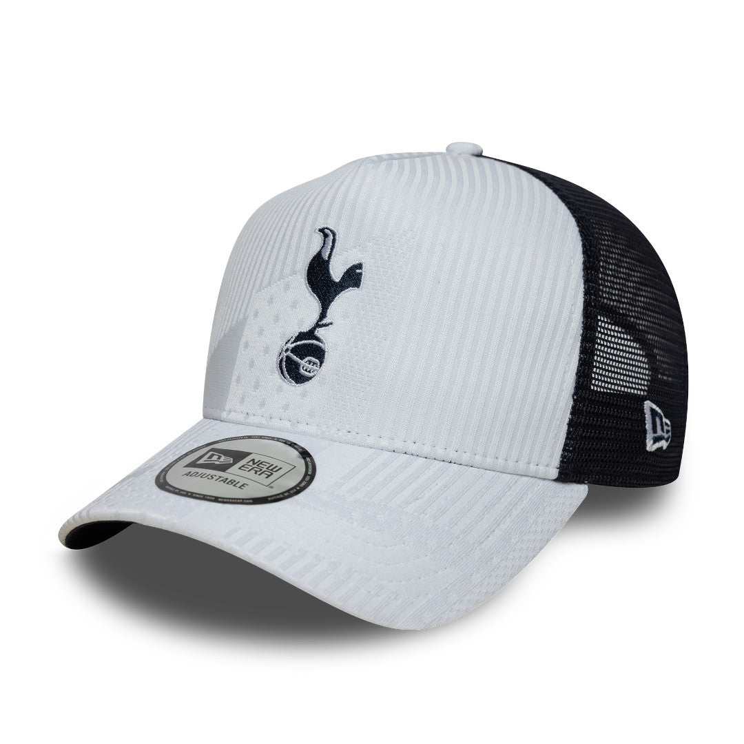 New Era E Frame Trucker EPL Pattern Knit Tottenham Hotspur White