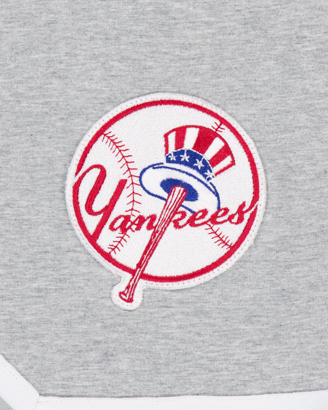 New Era MLB League Icons Select Shorts New York Yankees Heather Grey