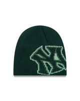 New Era Skully Beanie Oversized Logo New York Yankees Cilantro Green