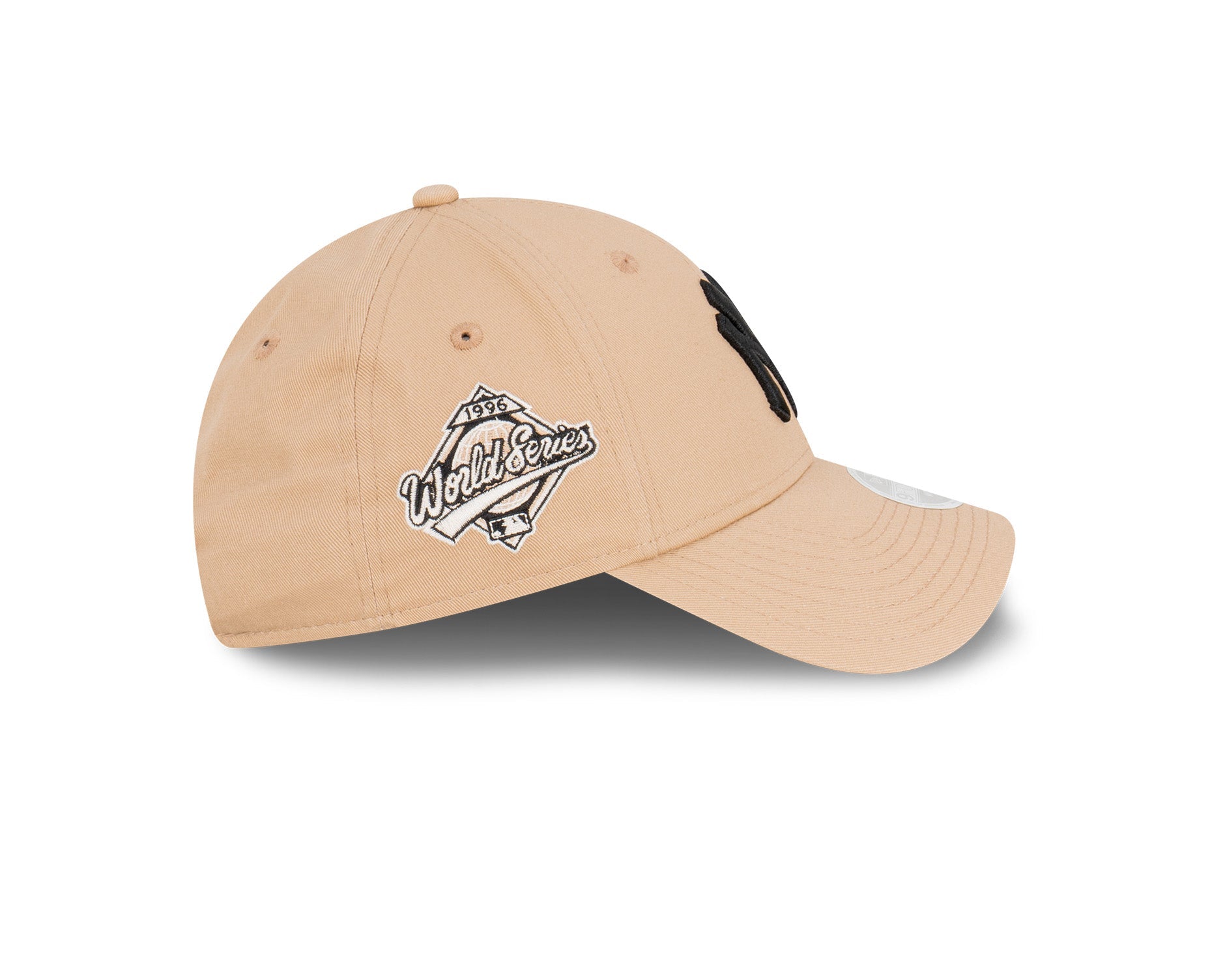 New Era Womens 9Forty WS New York Yankees Camel/Ivory