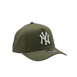 New Era Youth 9Forty A-Frame MLB New York Yankees Olive White