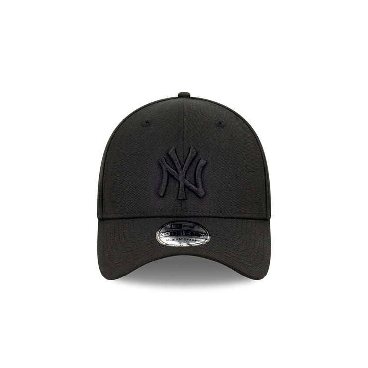New Era 39Thirty MLB New York Yankees Black On Black