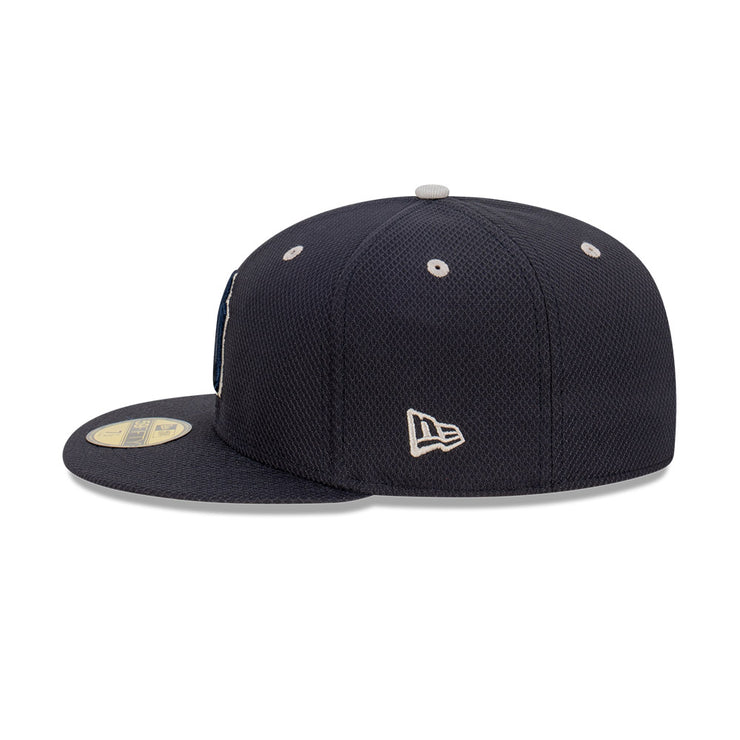 New Era 59Fifty MLB Diamond Era Outline New York Yankees